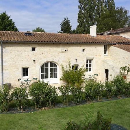 Le Clos De Tesson Kültér fotó