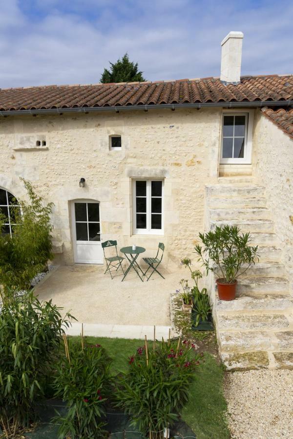 Le Clos De Tesson Kültér fotó